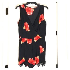 Summer Romper with Pockets!